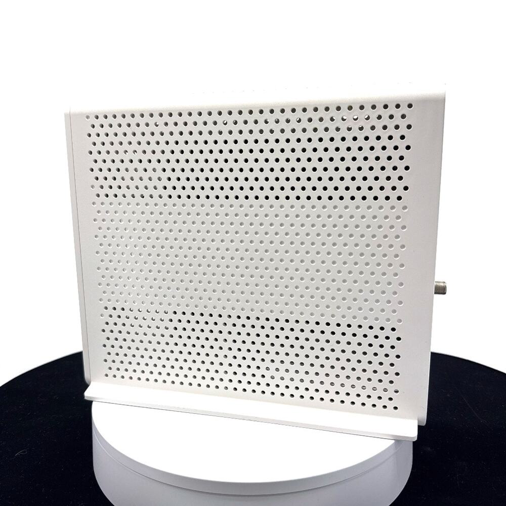 ARRIS SURFboard DOCSIS 3.0 Cable Modem Router - Picture 10 of 16